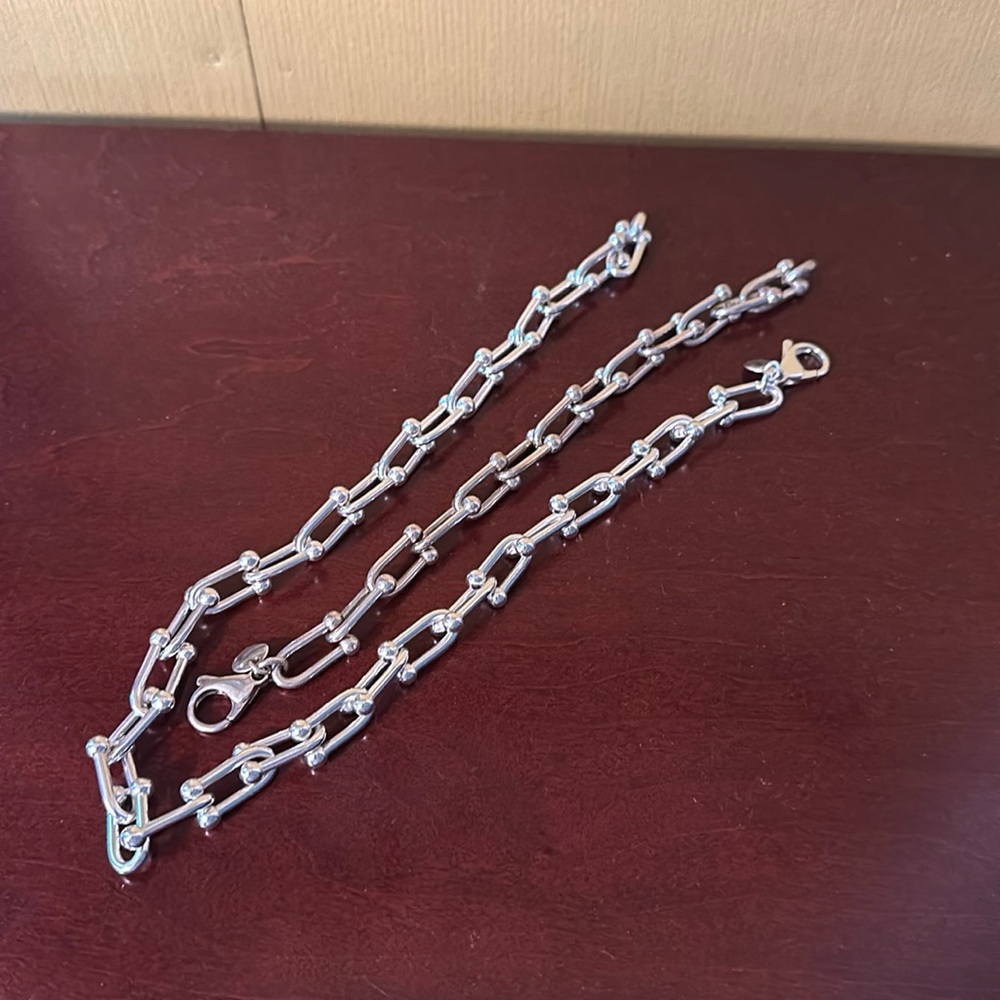 18 inch sterling silver necklace with 8 inch matching bracelet